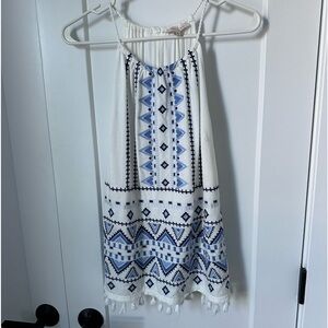 High neck tank top with blue threaded detail